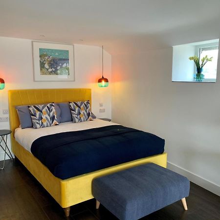 Modern Studio Apartment With Stunning Views! St Ives Exteriér fotografie
