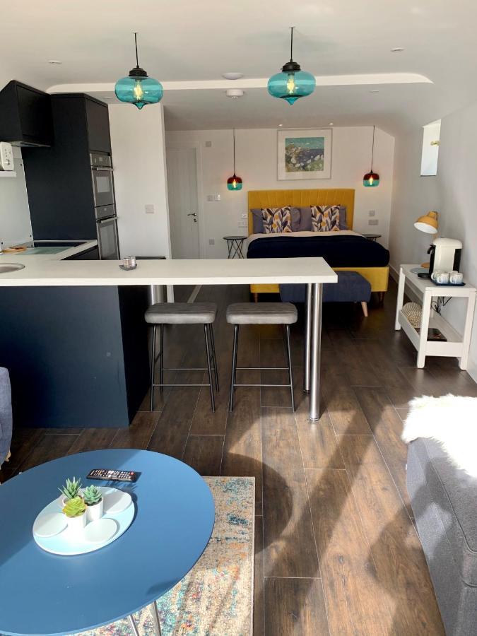 Modern Studio Apartment With Stunning Views! St Ives Exteriér fotografie