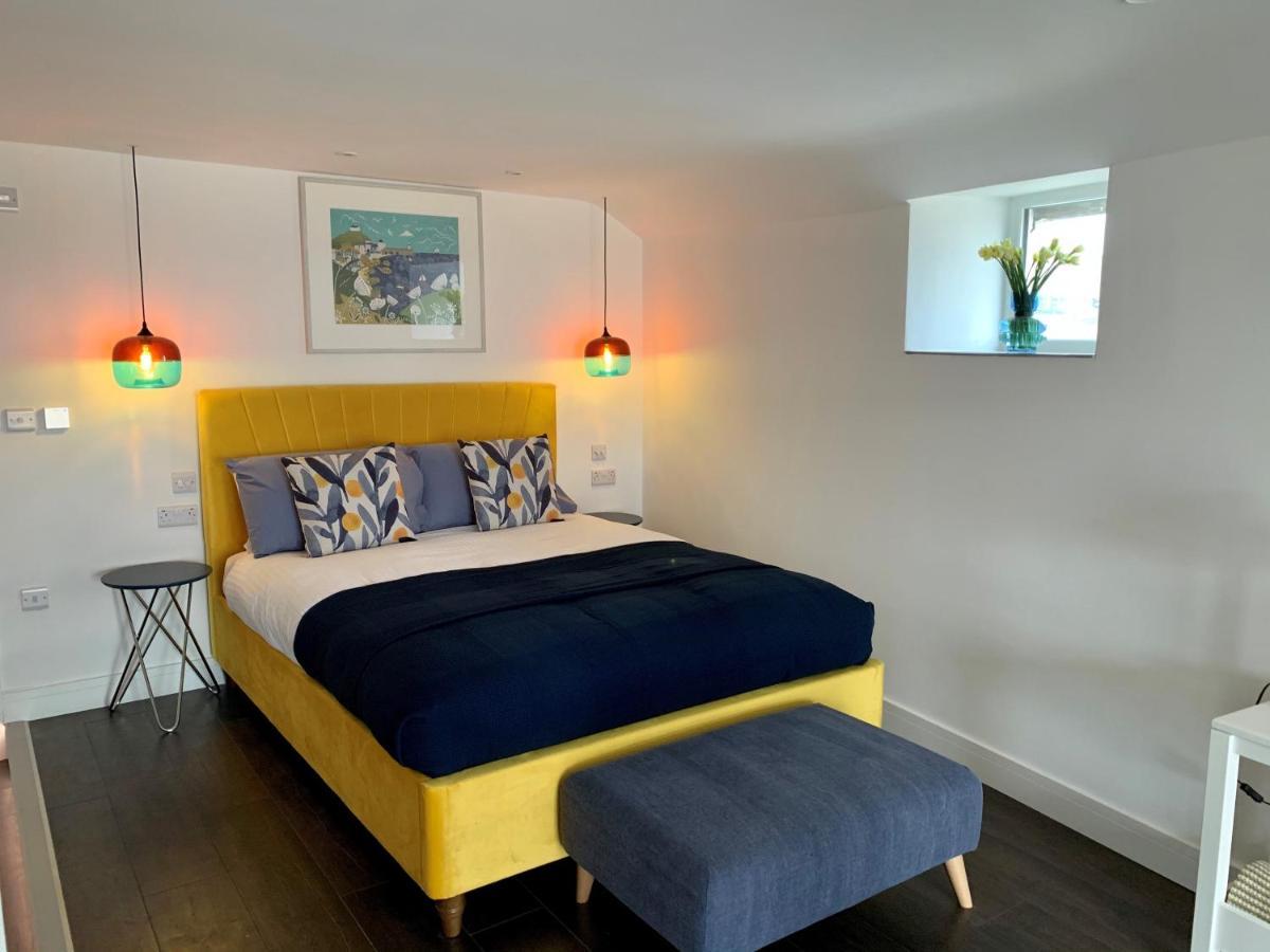 Modern Studio Apartment With Stunning Views! St Ives Exteriér fotografie